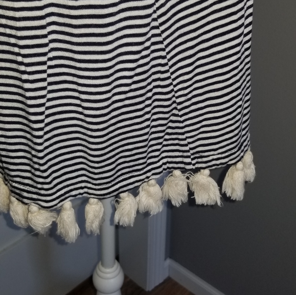 Fringe Tank - Picture 3 of 6